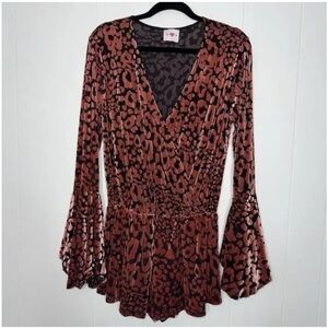 Buddy Love Women’s Velvet Leopard Print Romper Boho Flare Sleeve Mauve Size M